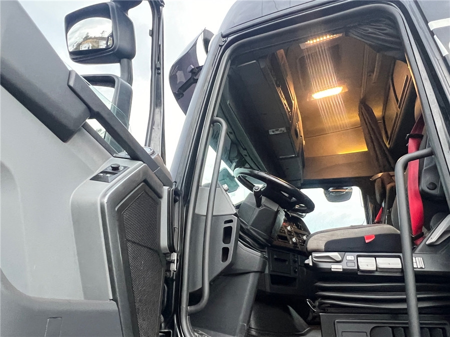 Leasing of Renault T 520 HIGHCAB Renault T 520 HIGHCAB: picture 11