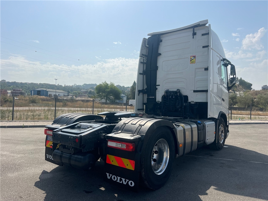Volvo FH500 / RETARDER / IPARKCOOL - Tractor unit: picture 4 Volvo FH500 / RETARDER / IPARKCOOL - Tractor unit: picture 4