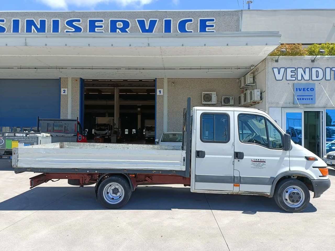 IVECO DAILY 35C11 - Flatbed van: picture 4 IVECO DAILY 35C11 - Flatbed van: picture 4