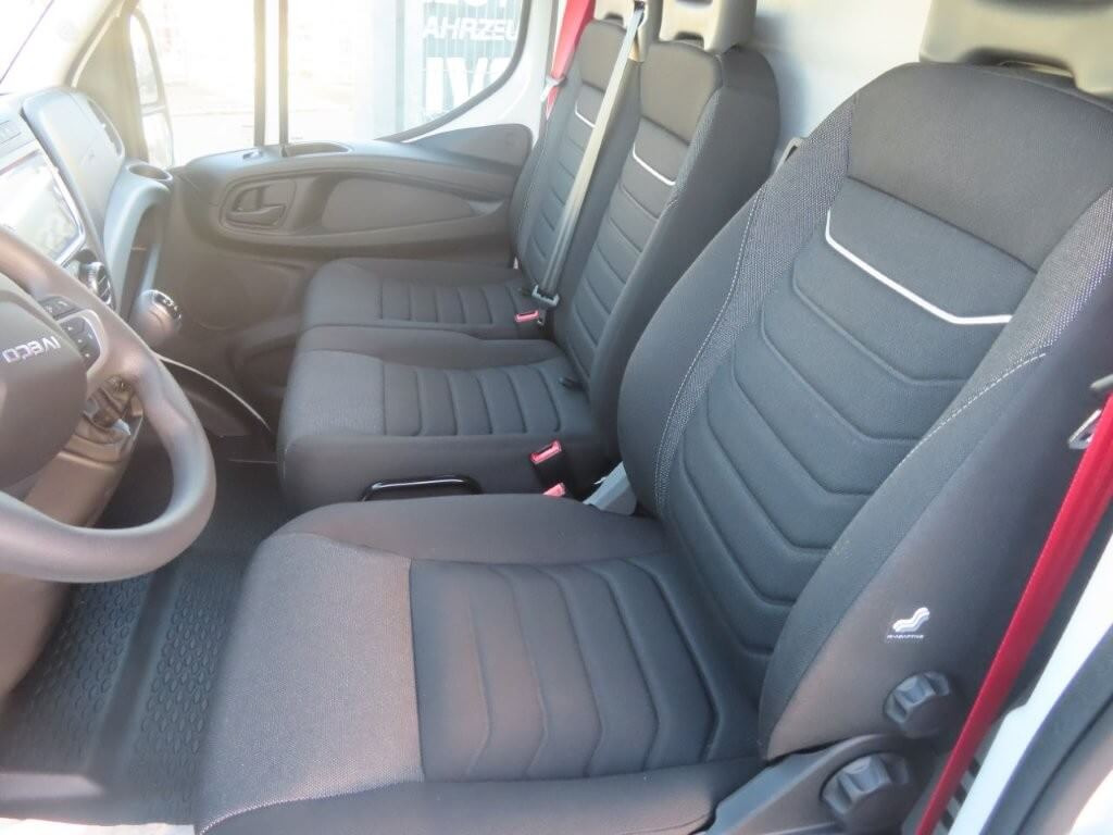 IVECO DAILY 35C16 3000 cc KM 0 - Box van: picture 2 IVECO DAILY 35C16 3000 cc KM 0 - Box van: picture 2