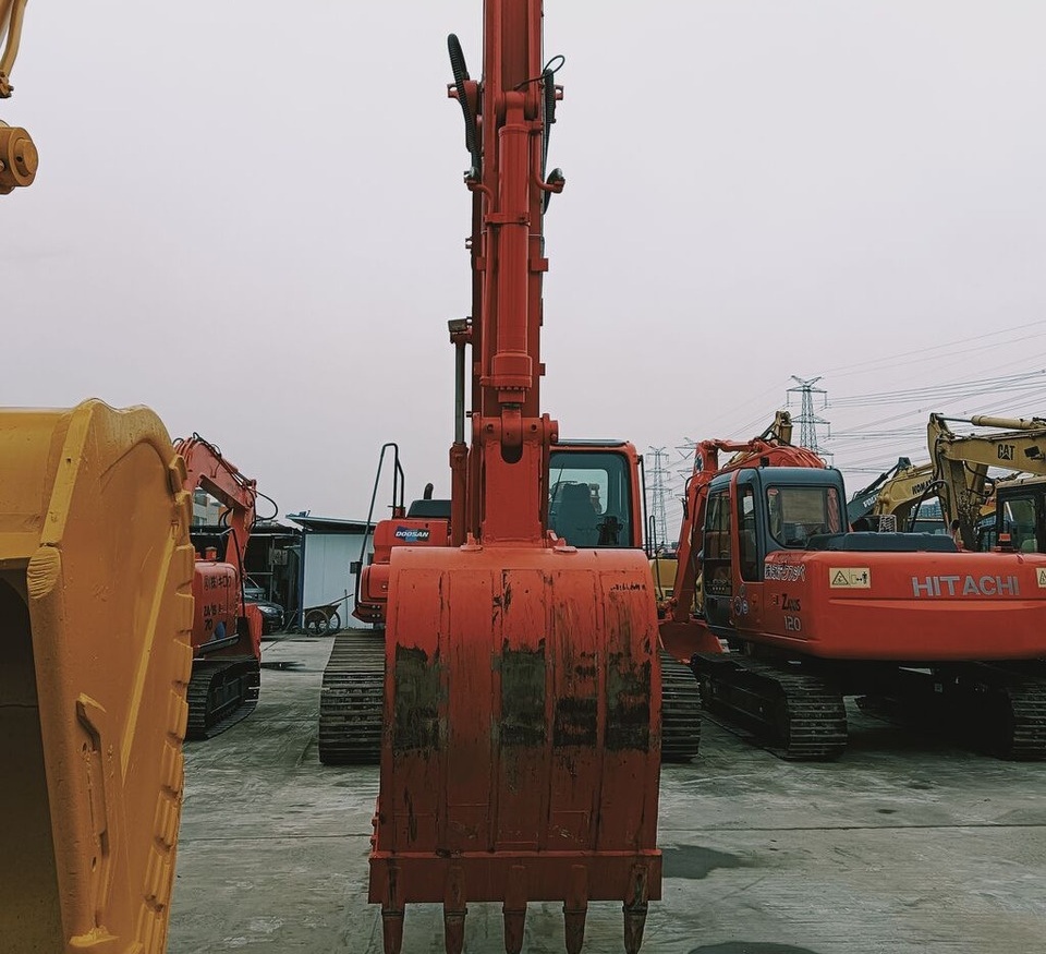 Doosan DX300 - Crawler excavator: picture 5 Doosan DX300 - Crawler excavator: picture 5