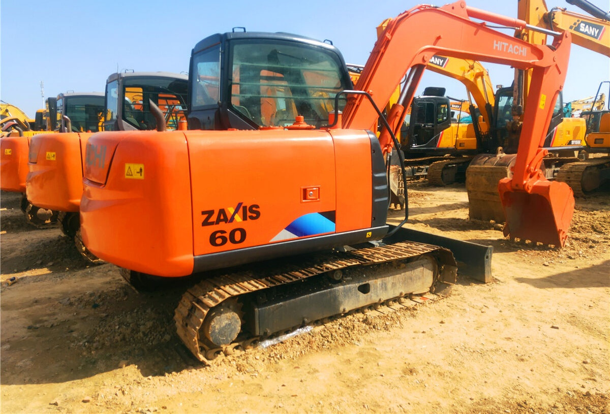 Hitachi ZX60 - Mini excavator: picture 5 Hitachi ZX60 - Mini excavator: picture 5