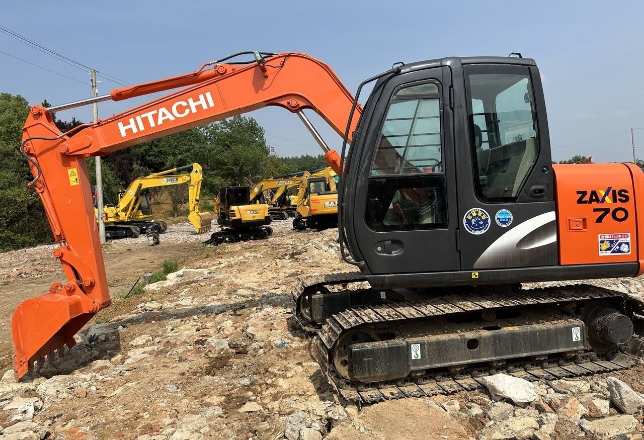 Hitachi ZX70 - Mini excavator: picture 5 Hitachi ZX70 - Mini excavator: picture 5