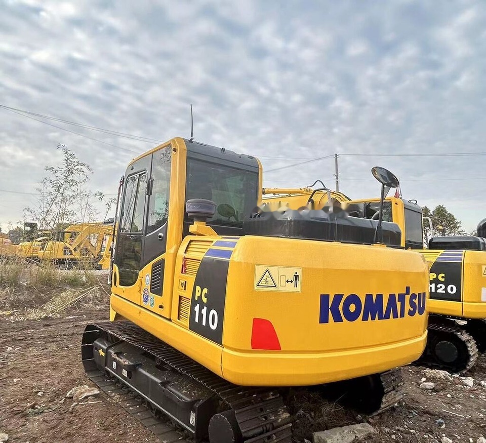 Komatsu PC110 - Crawler excavator: picture 3 Komatsu PC110 - Crawler excavator: picture 3