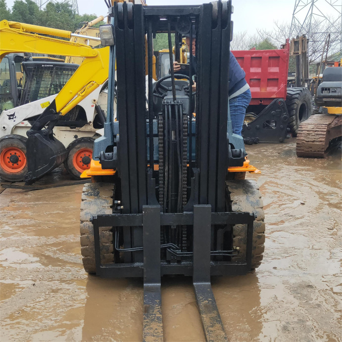 TCM FD50 - Diesel forklift: picture 2 TCM FD50 - Diesel forklift: picture 2