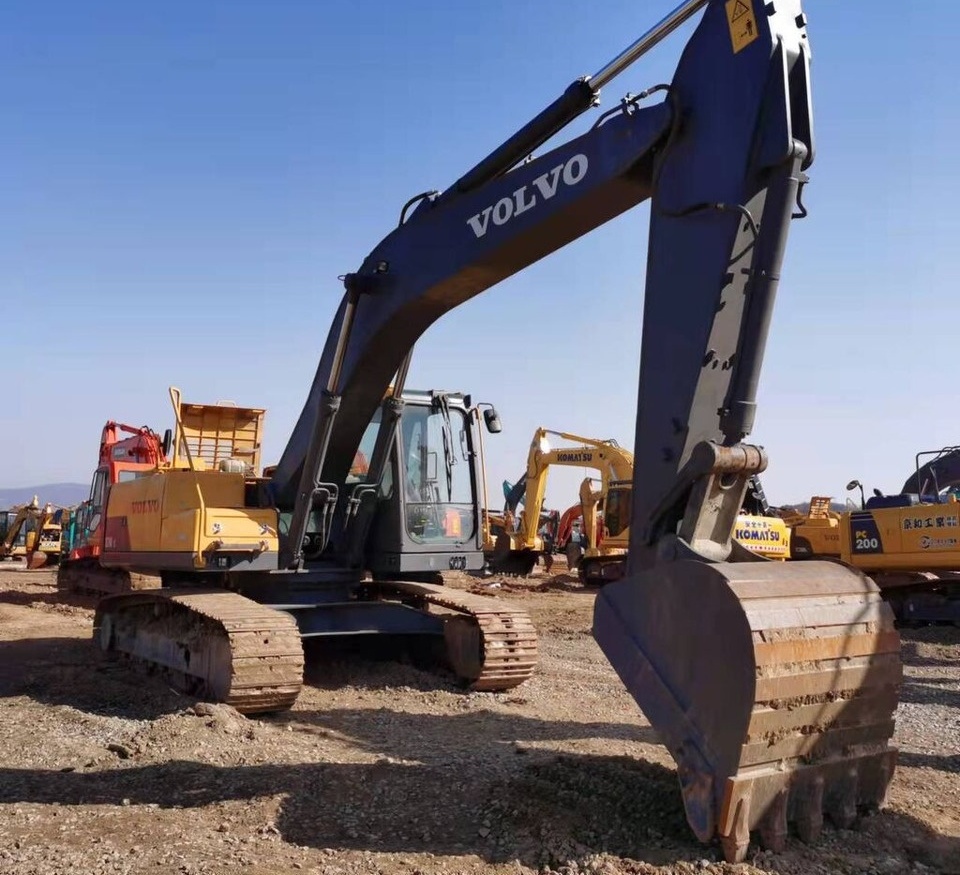Volvo EC240LC - Crawler excavator: picture 2 Volvo EC240LC - Crawler excavator: picture 2