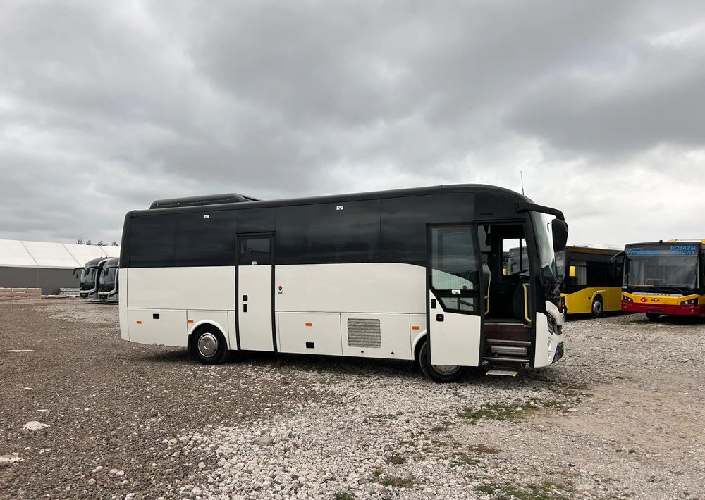 Isuzu Grand Toro - Coach: picture 4 Isuzu Grand Toro - Coach: picture 4