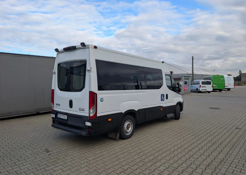 Iveco Daily - Minibus, Passenger van: picture 3 Iveco Daily - Minibus, Passenger van: picture 3