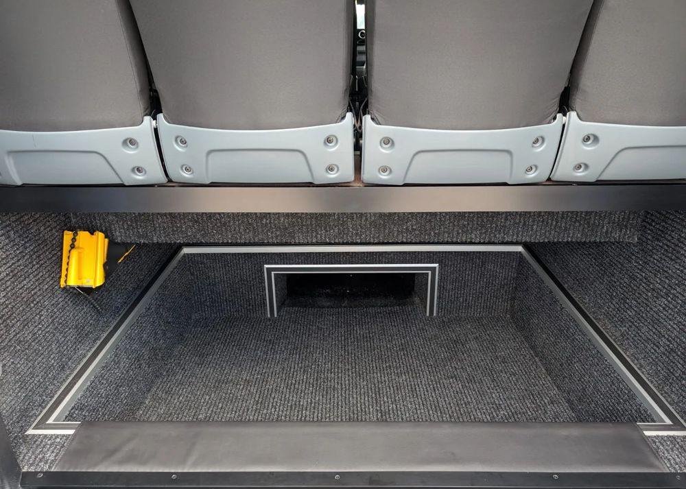 Leasing of Mercedes-Benz Sprinter 517 Mercedes-Benz Sprinter 517: picture 7 Leasing of Mercedes-Benz Sprinter 517 Mercedes-Benz Sprinter 517: picture 7