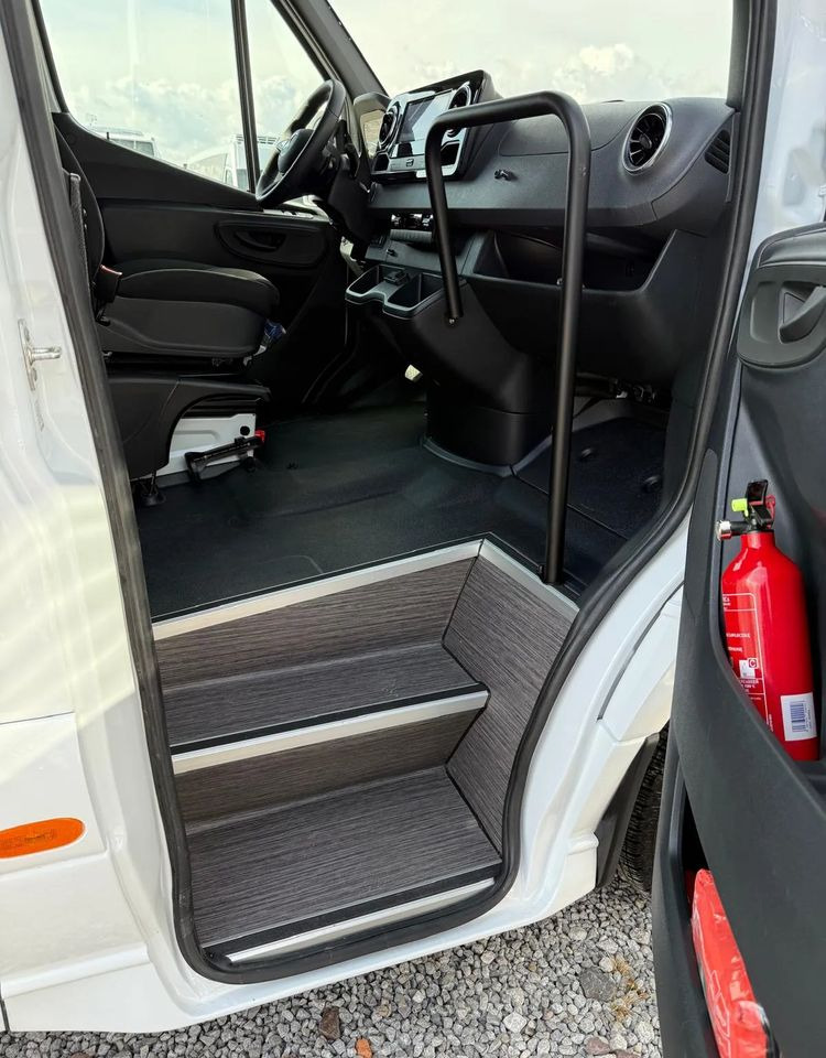 New Minibus, Passenger van Mercedes-Benz Sprinter 517: picture 13 New Minibus, Passenger van Mercedes-Benz Sprinter 517: picture 13