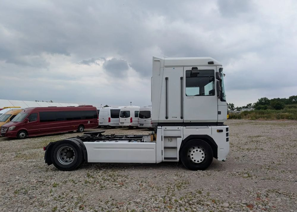 Renault Magnum - Tractor unit: picture 3 Renault Magnum - Tractor unit: picture 3
