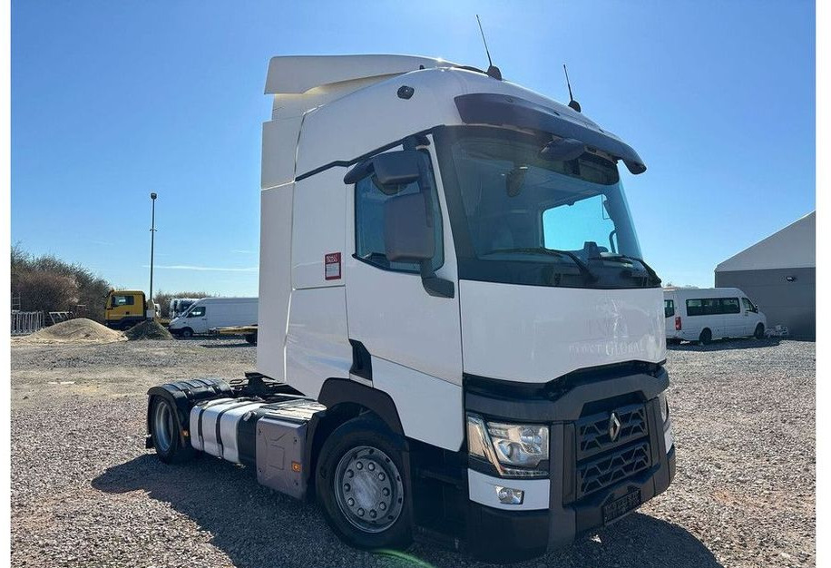 Renault T440 - Tractor unit: picture 1 Renault T440 - Tractor unit: picture 1