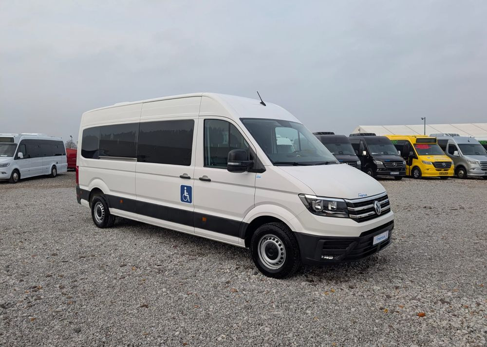 Volkswagen Crafter - Minibus, Passenger van: picture 2 Volkswagen Crafter - Minibus, Passenger van: picture 2