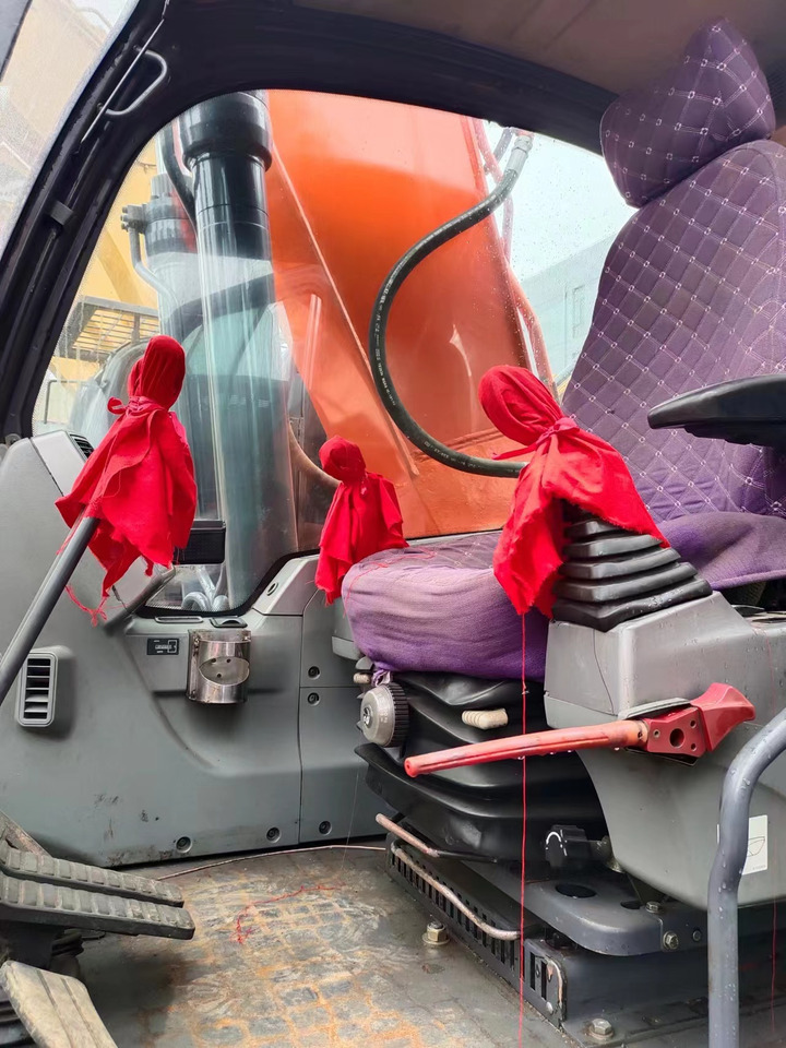DOOSAN DX225LC - Crawler excavator: picture 3 DOOSAN DX225LC - Crawler excavator: picture 3