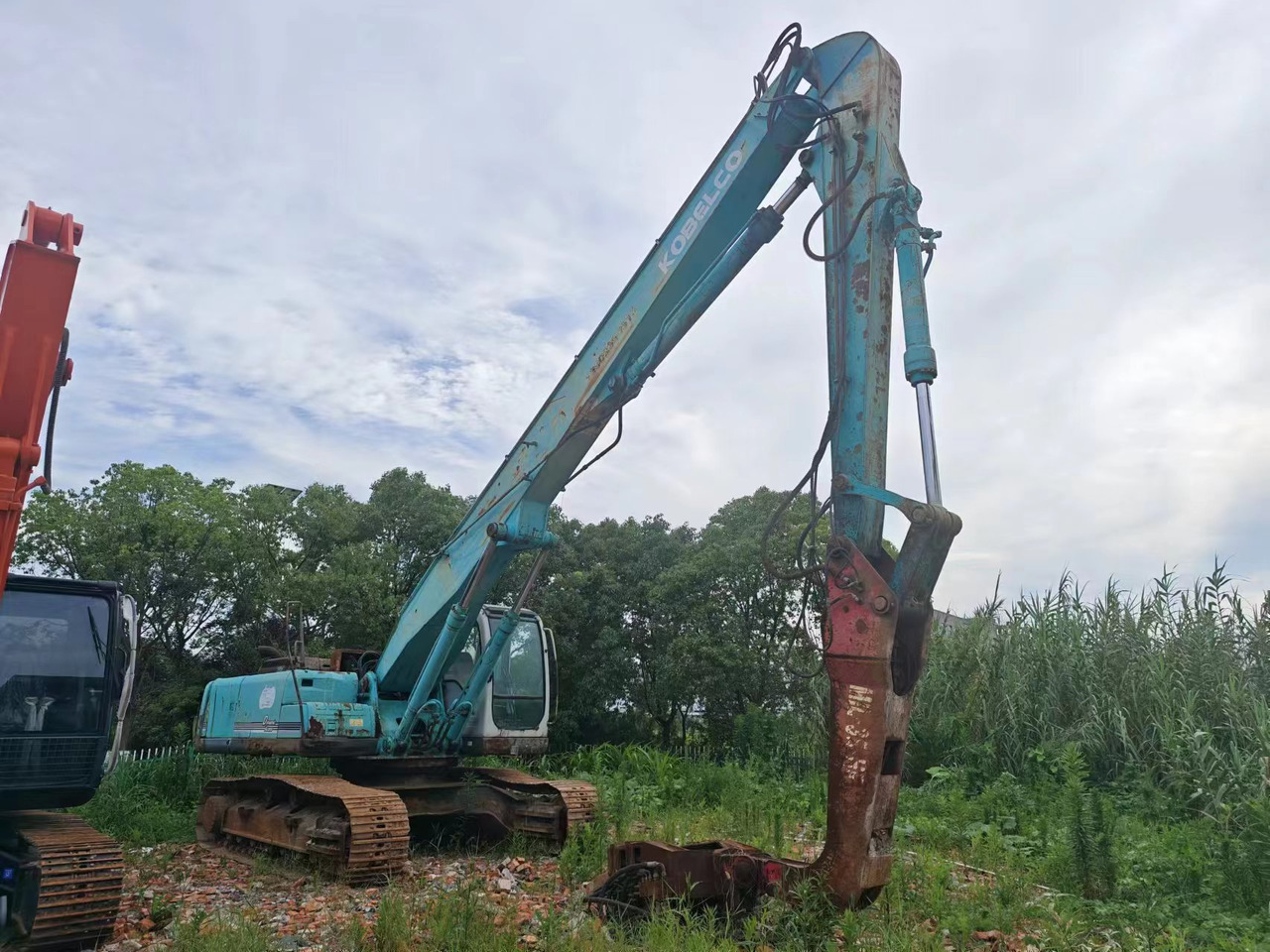 KOBELCO PILE DRIVER SK350LC-8 - Crawler excavator: picture 1 KOBELCO PILE DRIVER SK350LC-8 - Crawler excavator: picture 1