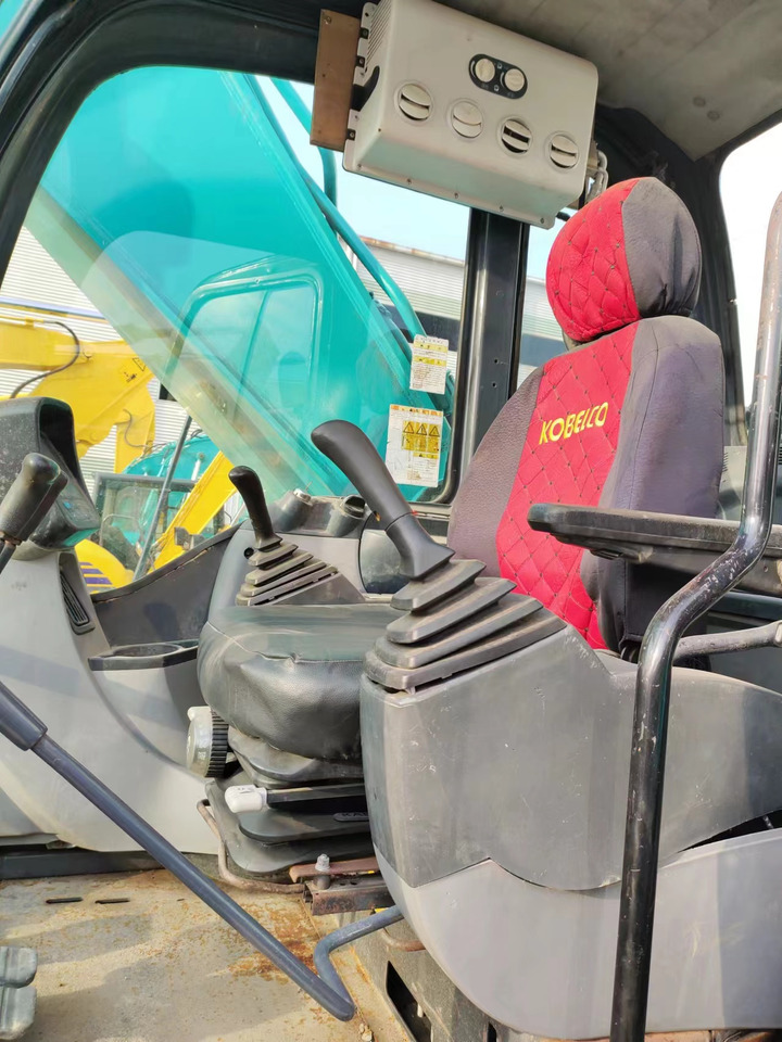 KOBELCO SK350LC-8 - Crawler excavator: picture 5 KOBELCO SK350LC-8 - Crawler excavator: picture 5