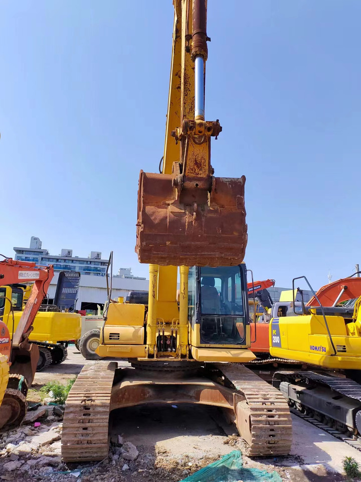 KOMATSU PC300-7 - Crawler excavator: picture 3 KOMATSU PC300-7 - Crawler excavator: picture 3