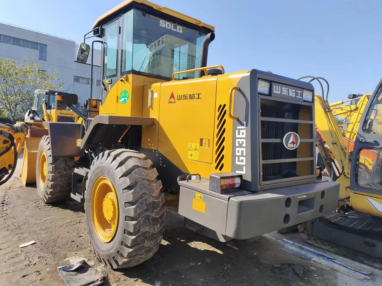 SDLG LG 963L - Wheel loader: picture 2 SDLG LG 963L - Wheel loader: picture 2
