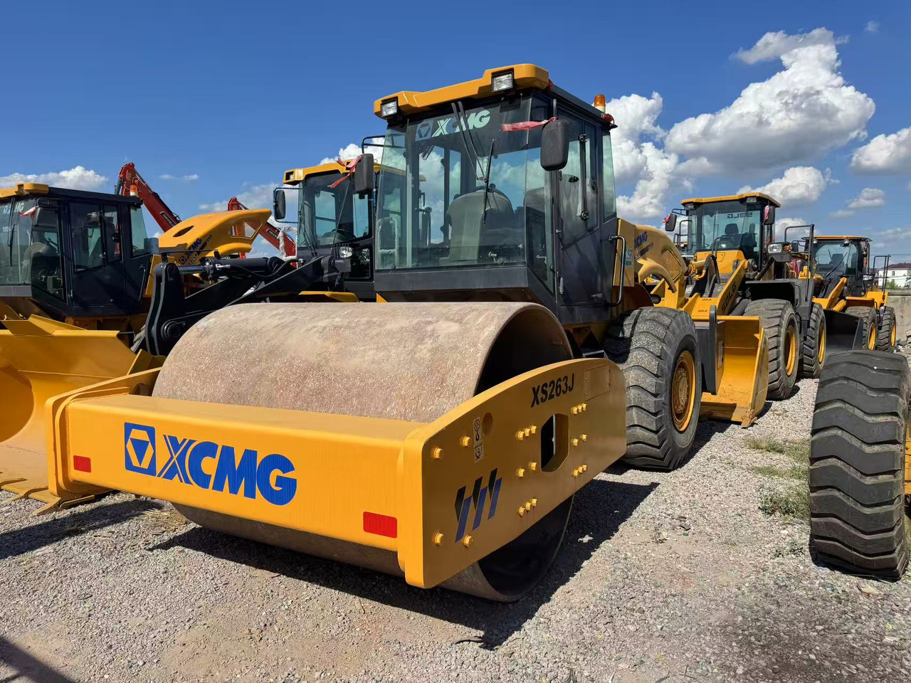 XCMG XS263J - Road roller: picture 1 XCMG XS263J - Road roller: picture 1