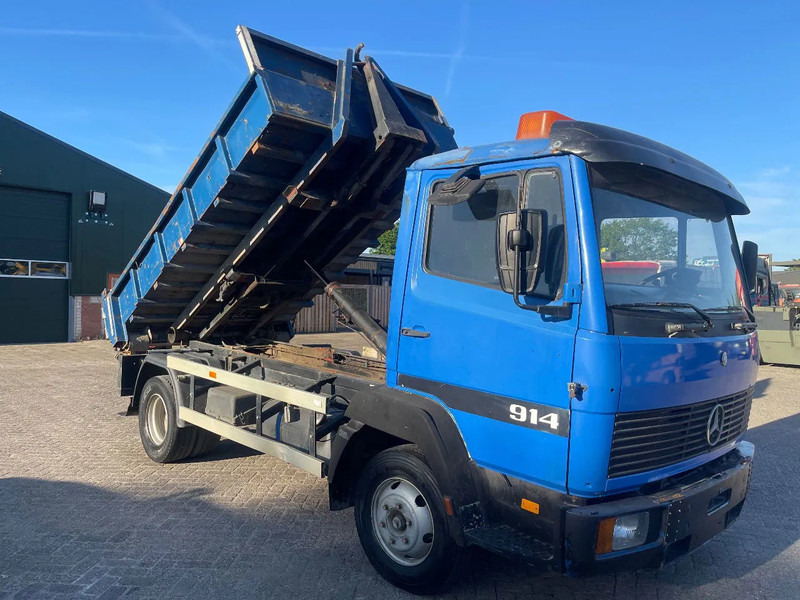 Mercedes-Benz 914 Tipper - Tipper: picture 1 Mercedes-Benz 914 Tipper - Tipper: picture 1