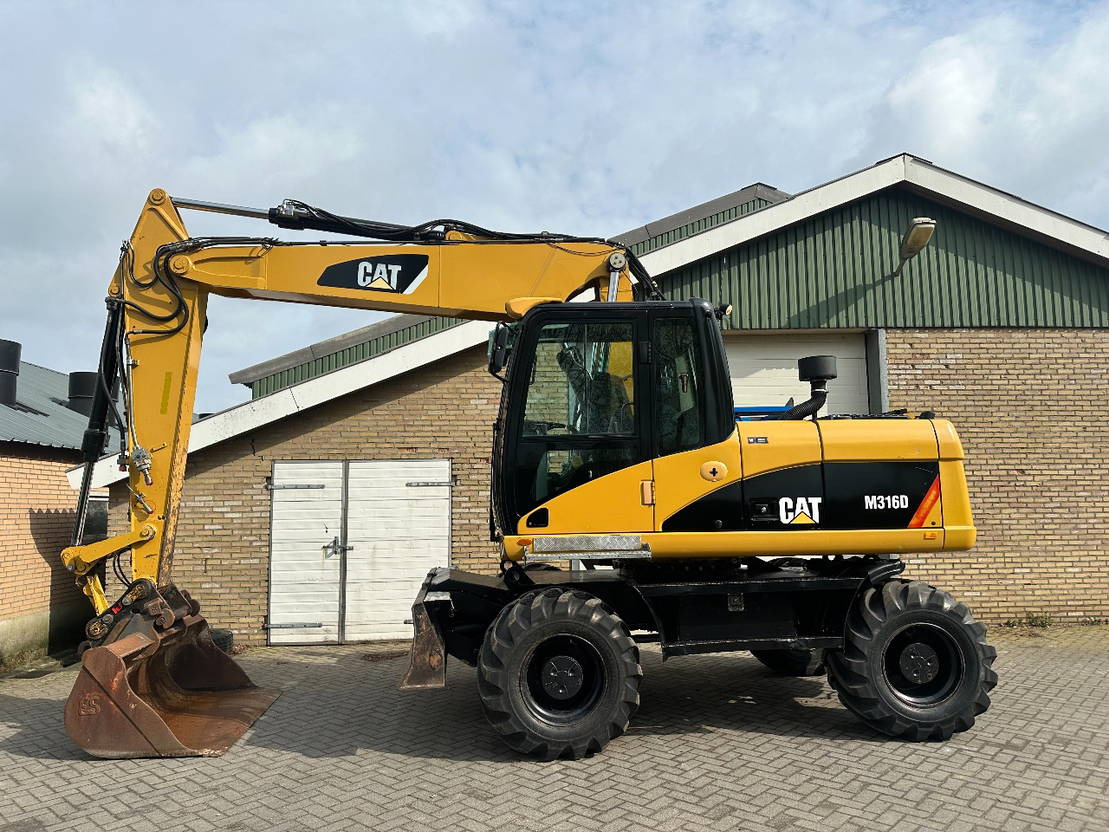 Caterpillar M316D - Wheel excavator: picture 1 Caterpillar M316D - Wheel excavator: picture 1