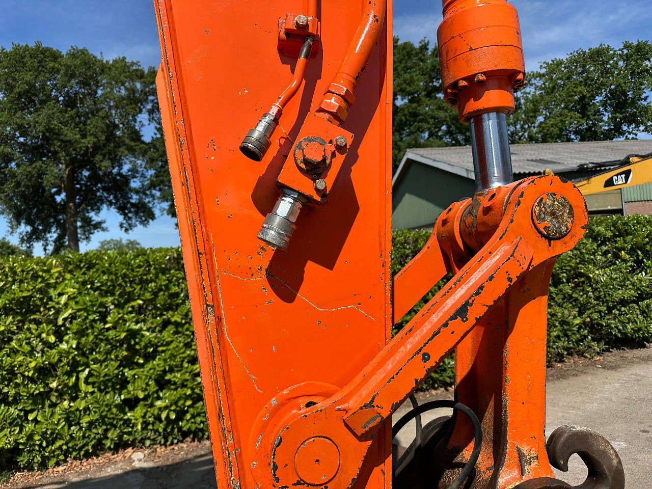 Crawler excavator Hitachi ZH210LC-5B: picture 20