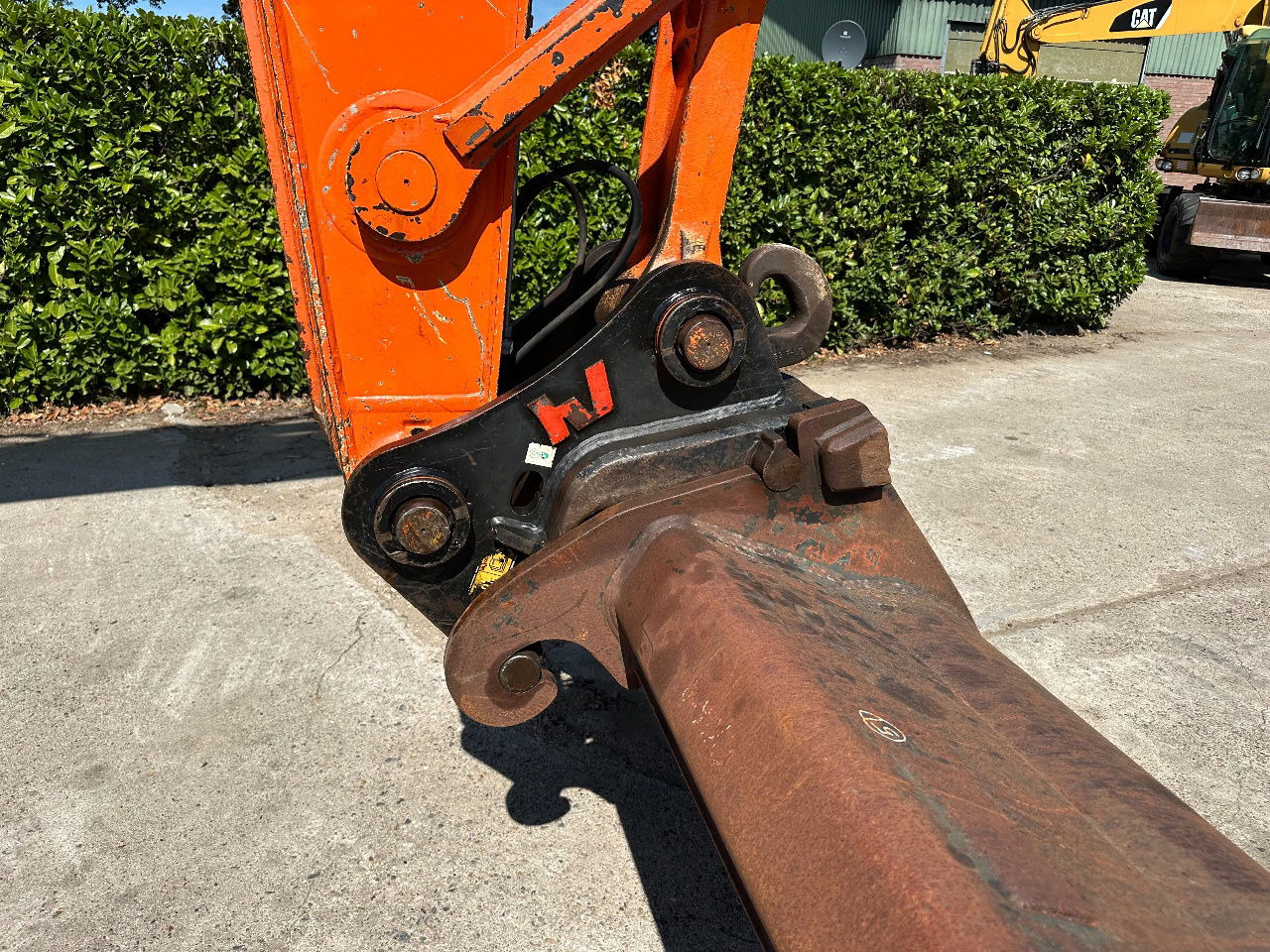 Crawler excavator Hitachi ZH210LC-5B: picture 19