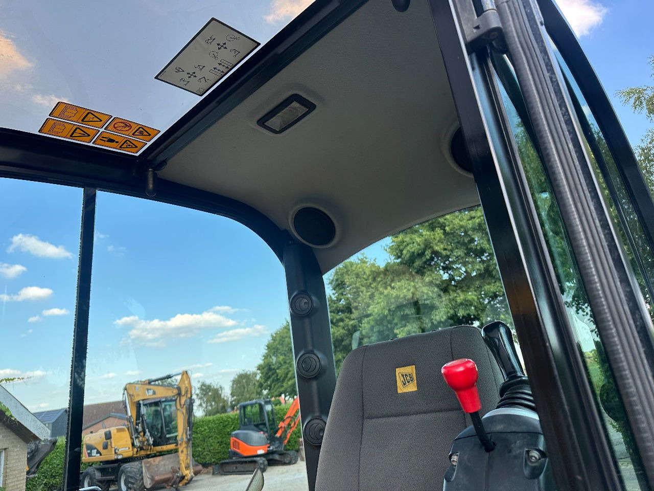 Mini excavator JCB 8045 ZTS: picture 9