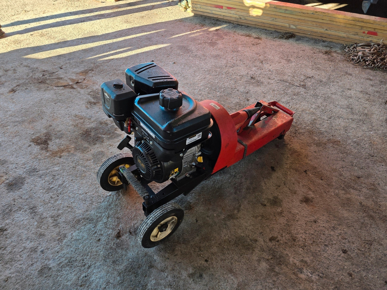 Liten Vedkløyver - Log splitter: picture 3 Liten Vedkløyver - Log splitter: picture 3