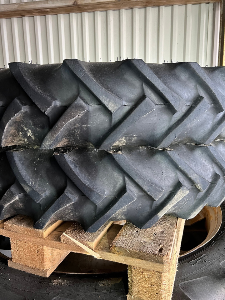 Sprøytehjul - Wheel and tire package for Agricultural machinery: picture 3 Sprøytehjul - Wheel and tire package for Agricultural machinery: picture 3