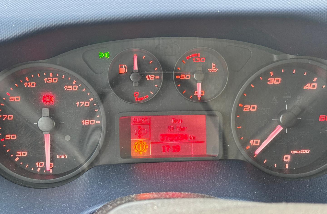 - Refrigerated van: picture 5 - Refrigerated van: picture 5