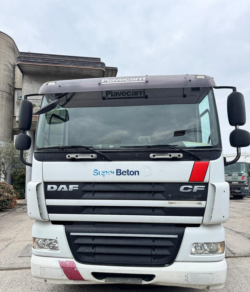 DAF CF 85.460 / Anno 2007 / Euro 5 - Tractor unit: picture 2 DAF CF 85.460 / Anno 2007 / Euro 5 - Tractor unit: picture 2