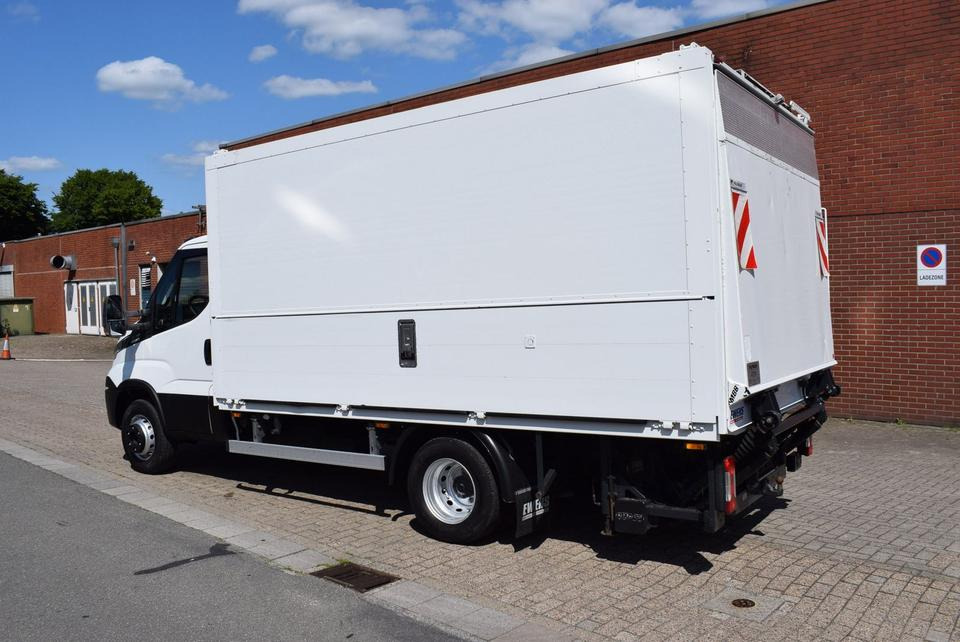 Iveco Daily 70 C 18 Schwenkwand Automatik LBW 1500KG - Box van: picture 5 Iveco Daily 70 C 18 Schwenkwand Automatik LBW 1500KG - Box van: picture 5