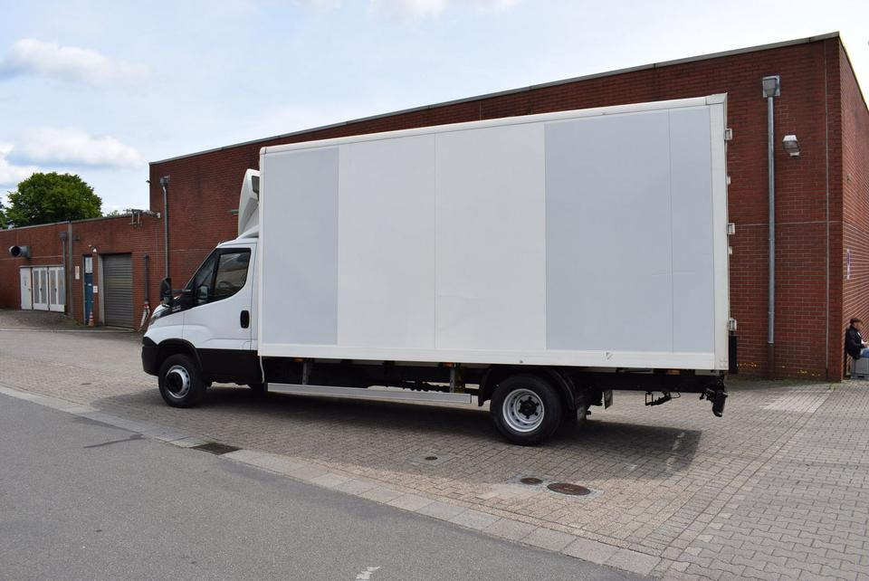 Iveco Daily 72 C18 Koffer Automatik Luftfederung EU6 - Box van, Van: picture 3 Iveco Daily 72 C18 Koffer Automatik Luftfederung EU6 - Box van, Van: picture 3