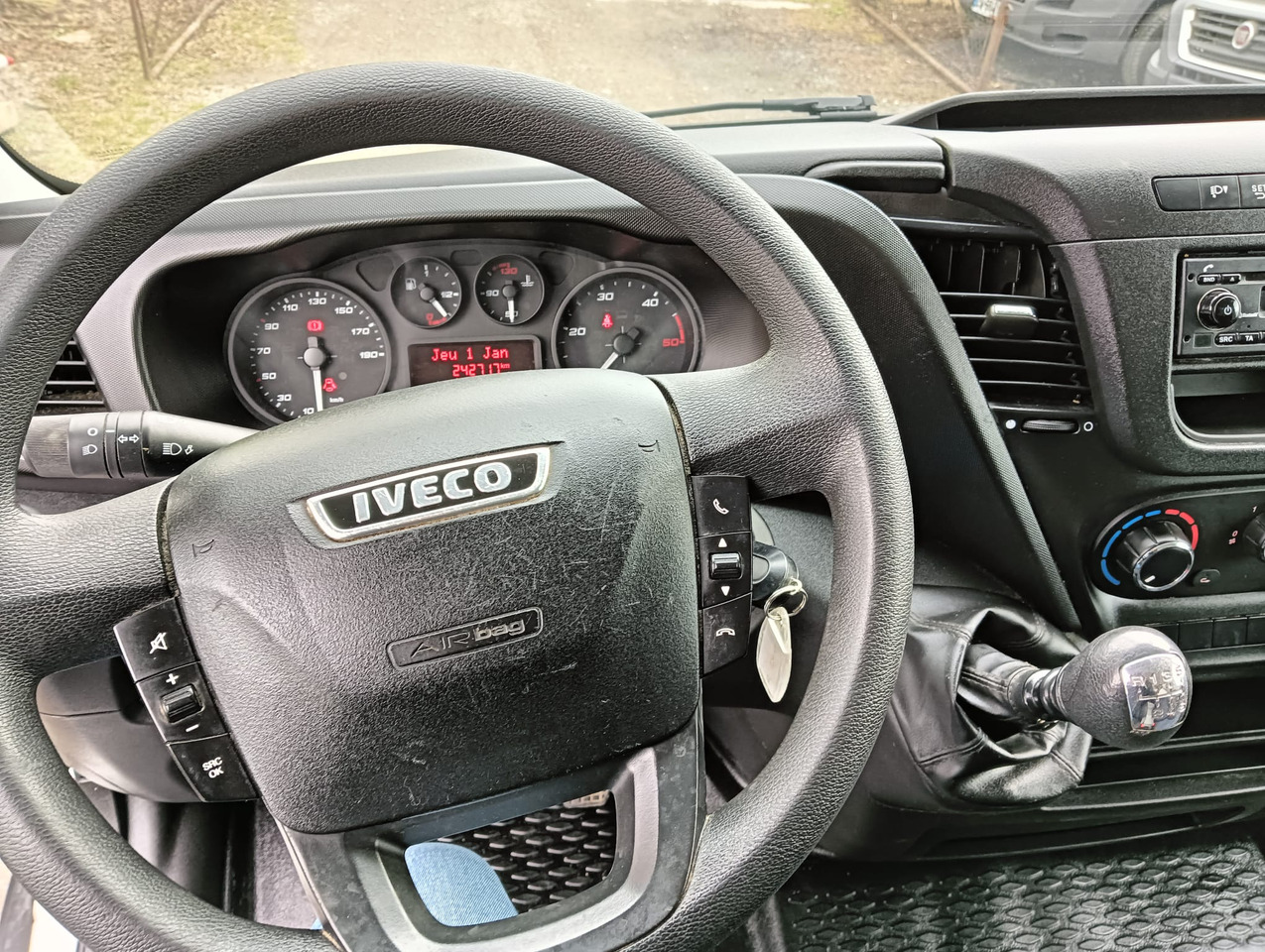 IVECO DAILY 35C14 WYWROTKA KIPER NR 820 - Other machinery: picture 3 IVECO DAILY 35C14 WYWROTKA KIPER NR 820 - Other machinery: picture 3