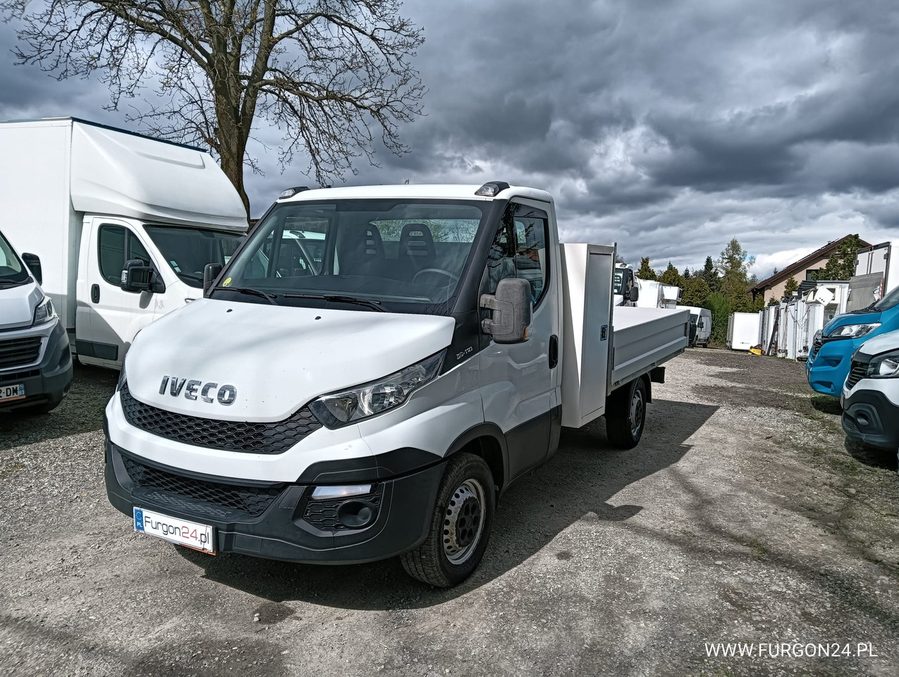 IVECO DAILY 35S11 SKRZYNIA PAKA SKRZYNKA NARZĘDZIOWA NR 727 - Other machinery: picture 1 IVECO DAILY 35S11 SKRZYNIA PAKA SKRZYNKA NARZĘDZIOWA NR 727 - Other machinery: picture 1