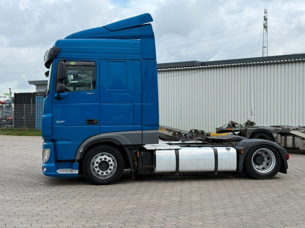 DAF XF 480 Low +Retarter+2xTank - Tractor unit: picture 5 DAF XF 480 Low +Retarter+2xTank - Tractor unit: picture 5