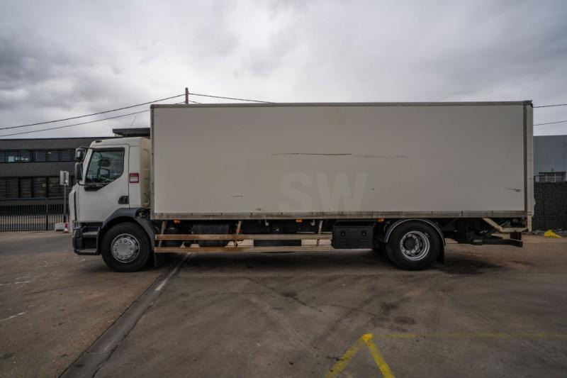 Leasing of Renault D WIDE 280 (18t) +PALFINGER 2T. Renault D WIDE 280 (18t) +PALFINGER 2T.: picture 9