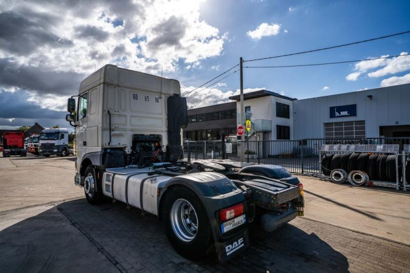 DAF XF 480 (50 T.)+ HYDRAULIQUE - Tractor unit: picture 3 DAF XF 480 (50 T.)+ HYDRAULIQUE - Tractor unit: picture 3