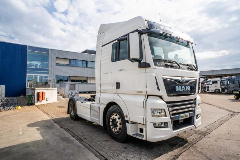 MAN TGX 18 460 XLX BLS+INTARDER+ADR+KIPHYDR. - Tractor unit: picture 2 MAN TGX 18 460 XLX BLS+INTARDER+ADR+KIPHYDR. - Tractor unit: picture 2