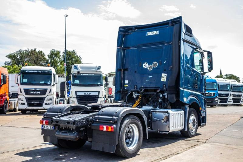 Mercedes ACTROS 1848 LS - Tractor unit: picture 3 Mercedes ACTROS 1848 LS - Tractor unit: picture 3