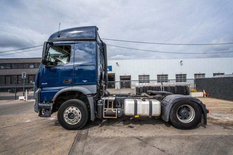 Tractor unit Mercedes AROCS 1843 LS ( NO ACTROS)+BIG AXLE+HYDR.: picture 6 Tractor unit Mercedes AROCS 1843 LS ( NO ACTROS)+BIG AXLE+HYDR.: picture 6