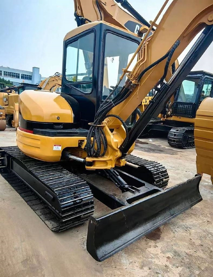 CAT 304 C CR - Mini excavator: picture 2 CAT 304 C CR - Mini excavator: picture 2