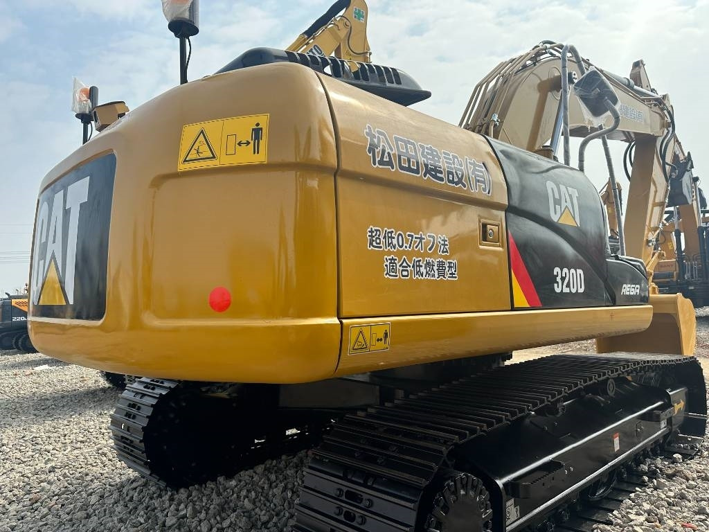 CAT 320D2 - Crawler excavator: picture 5 CAT 320D2 - Crawler excavator: picture 5