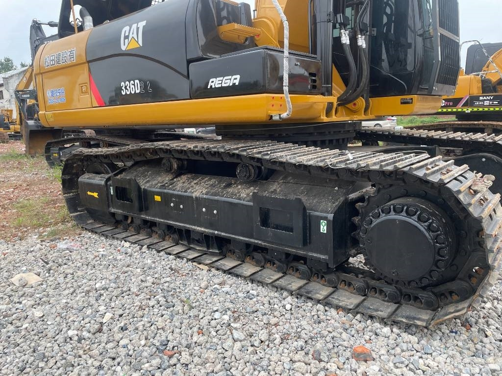 CAT 336D2 - Crawler excavator: picture 2 CAT 336D2 - Crawler excavator: picture 2