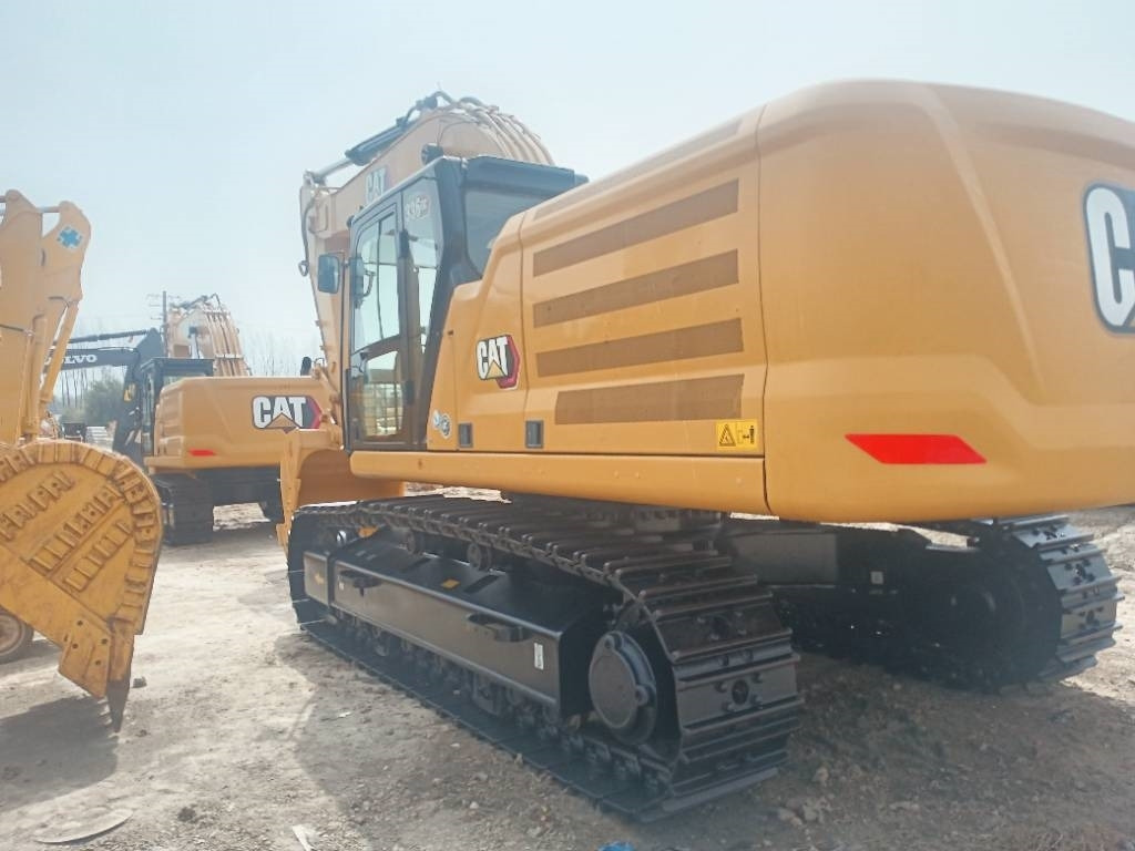 CAT 336GC - Crawler excavator: picture 2 CAT 336GC - Crawler excavator: picture 2