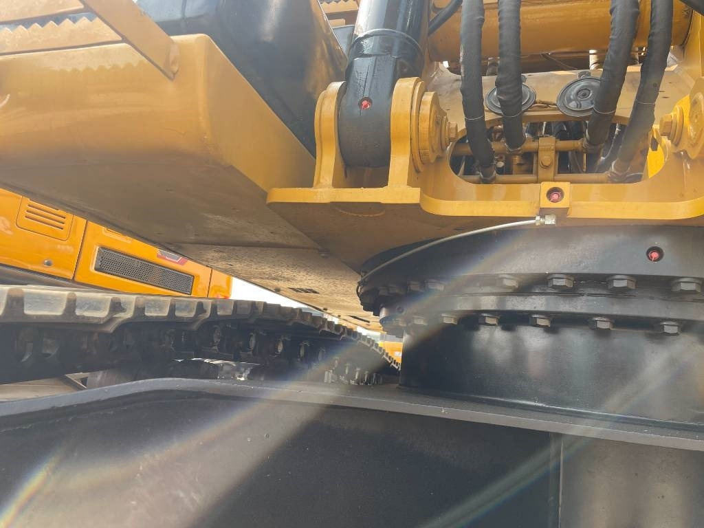 CAT CAT315D2GC - Crawler excavator: picture 5 CAT CAT315D2GC - Crawler excavator: picture 5