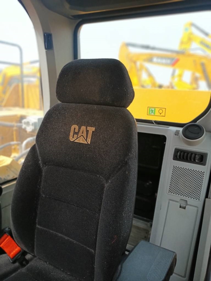 CAT CAT336GC - Crawler excavator: picture 3 CAT CAT336GC - Crawler excavator: picture 3