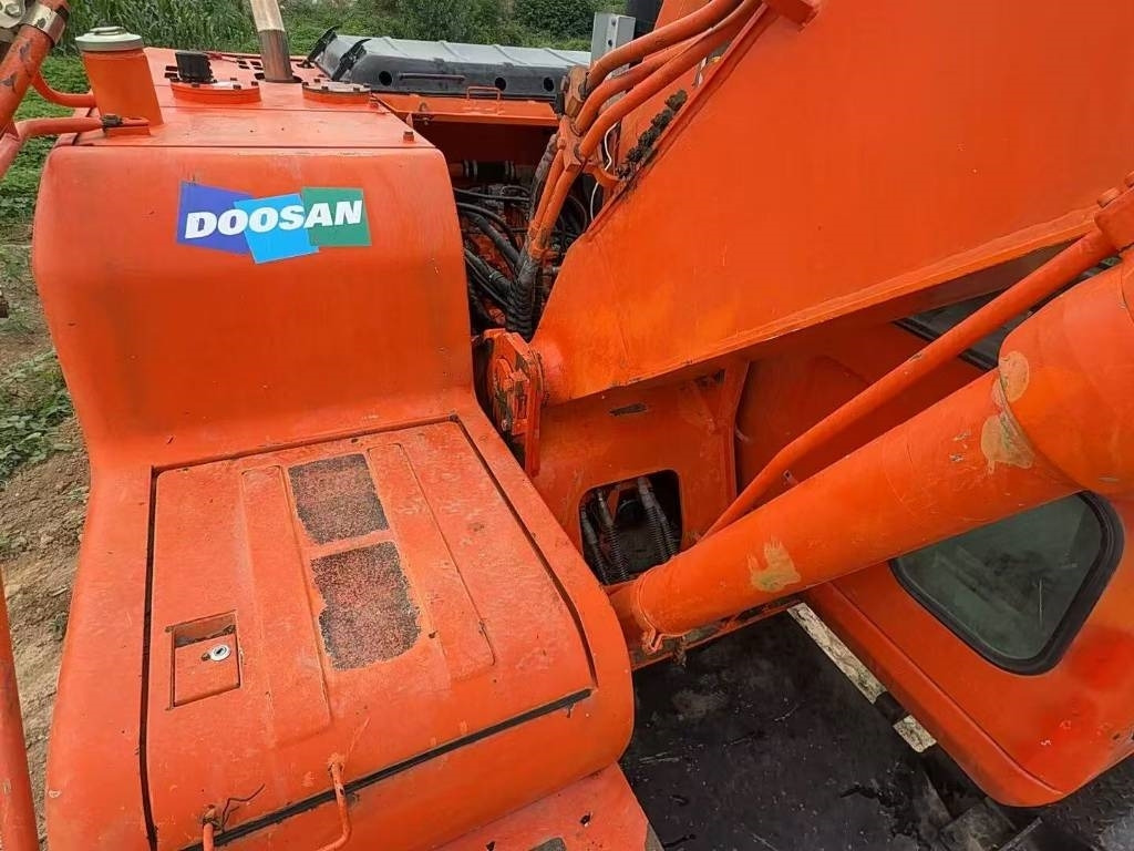 Doosan DH 150 W-7 - Wheel excavator: picture 4 Doosan DH 150 W-7 - Wheel excavator: picture 4