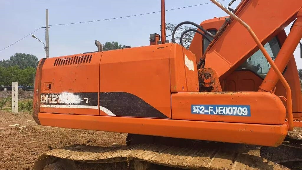 Doosan DH 225 LC-7 - Crawler excavator: picture 4 Doosan DH 225 LC-7 - Crawler excavator: picture 4